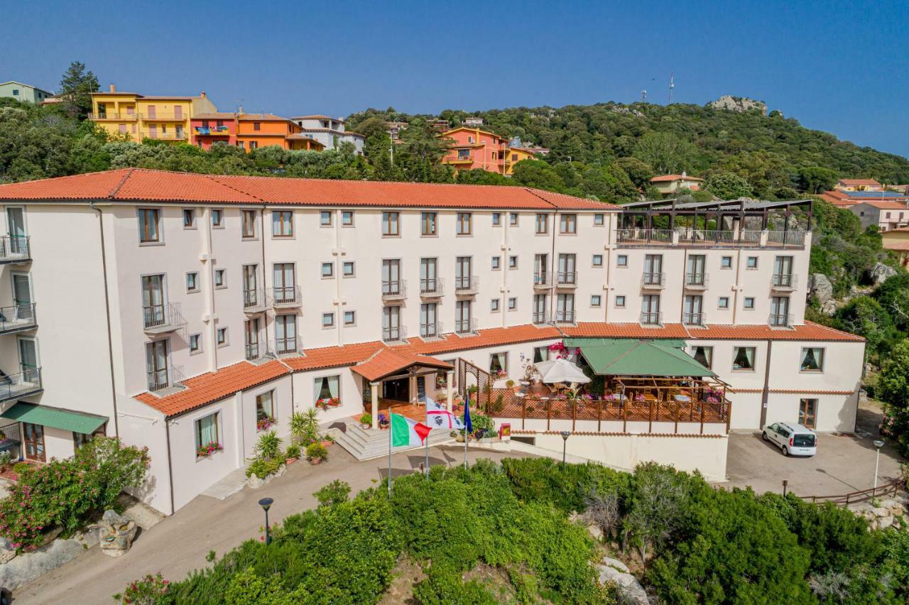 Hotel San Trano Luogosanto Exterior foto